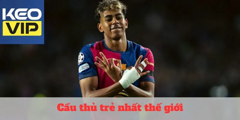Cầu thủ trẻ nhất thế giới